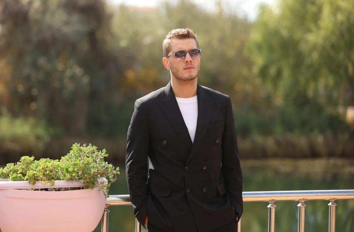 Кадр из 8 серии Черное сердце 